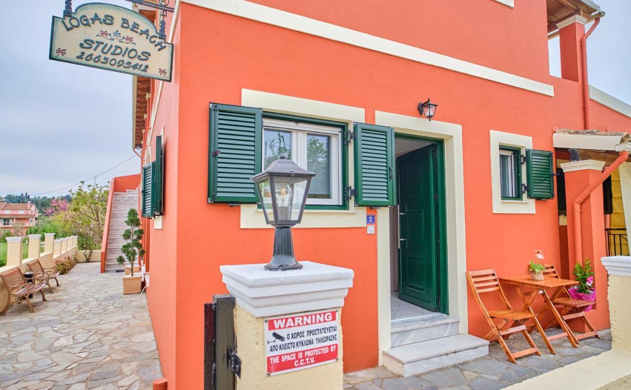 Logas Peroulades Corfu * Peroulades (Corfu)